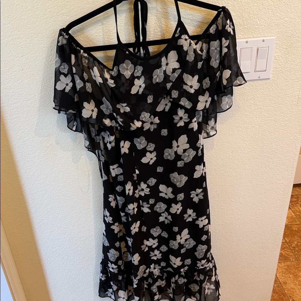 Kensie Black and Cream Floral Midi Dress